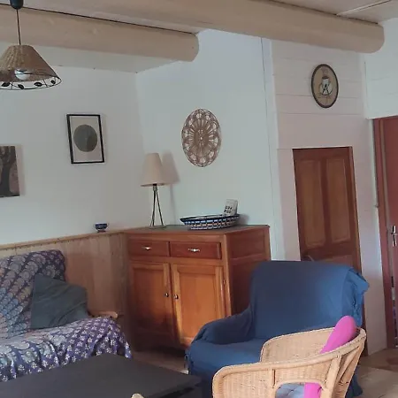 Holiday home Au Coeur Des Bois A Monadiere *