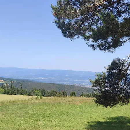 Au Coeur Des Bois A Monadiere Holiday home La Chapelle-Geneste