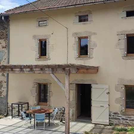 Holiday home Au Coeur Des Bois A Monadiere *