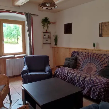 Holiday home Au Coeur Des Bois A Monadiere La Chapelle-Geneste