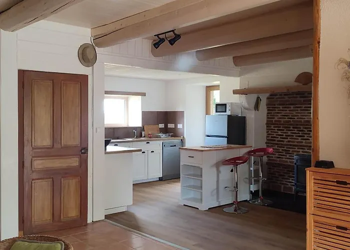 Дом отдыха Au Coeur Des Bois A Monadiere